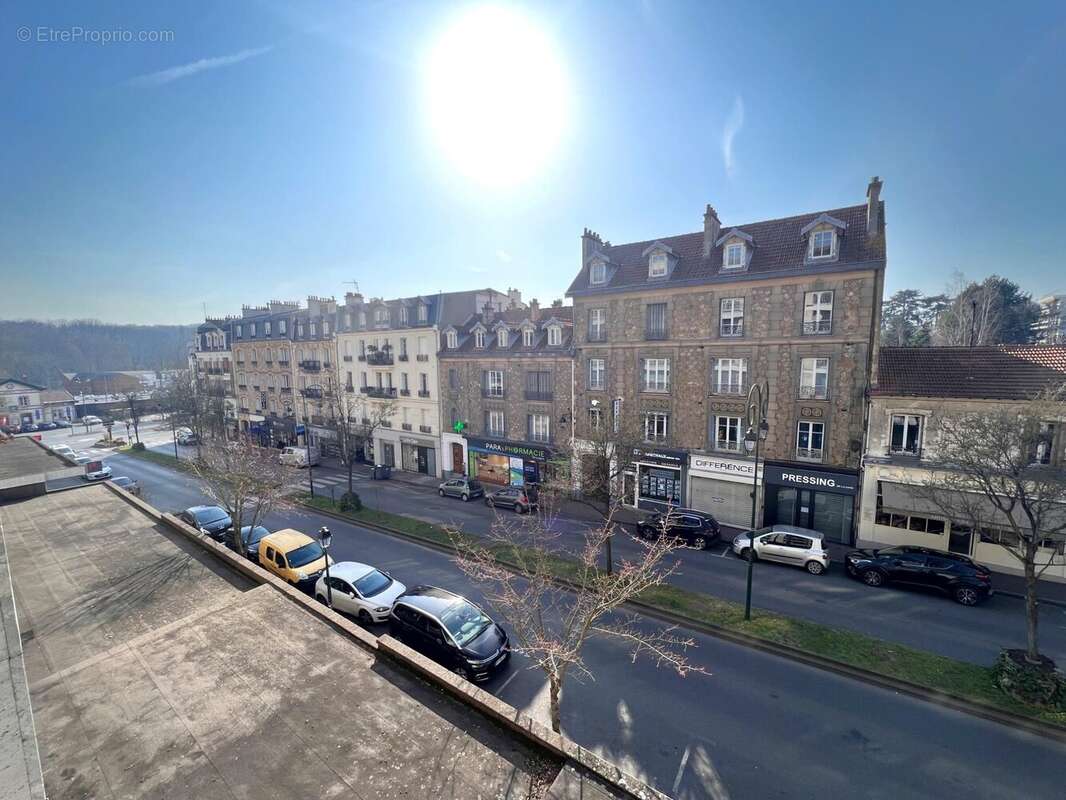 Appartement à GARCHES