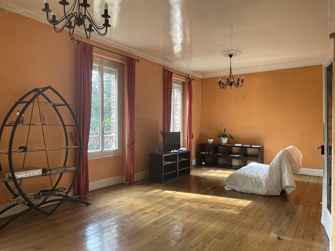 Maison à SUCY-EN-BRIE