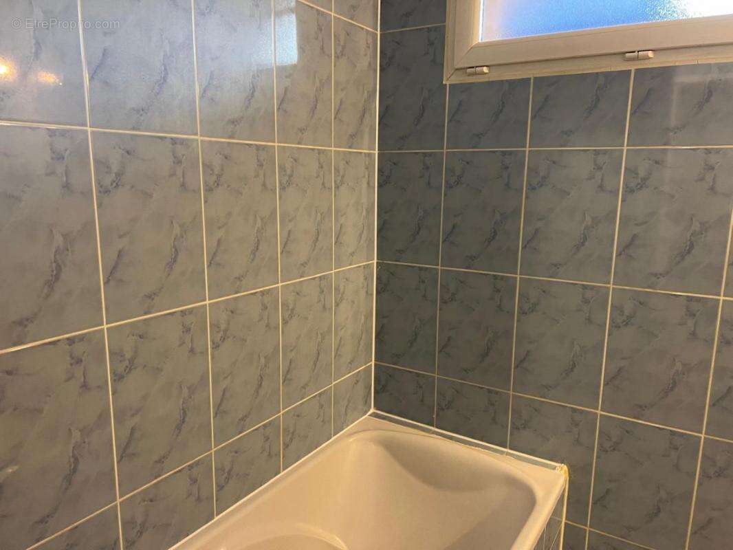 Appartement à VETRAZ-MONTHOUX