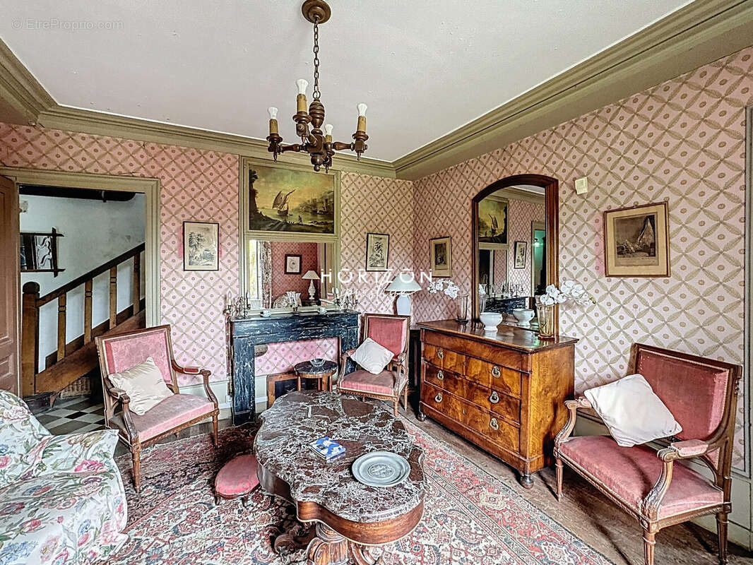 Maison à SAINT-DIDIER-SUR-CHALARONNE