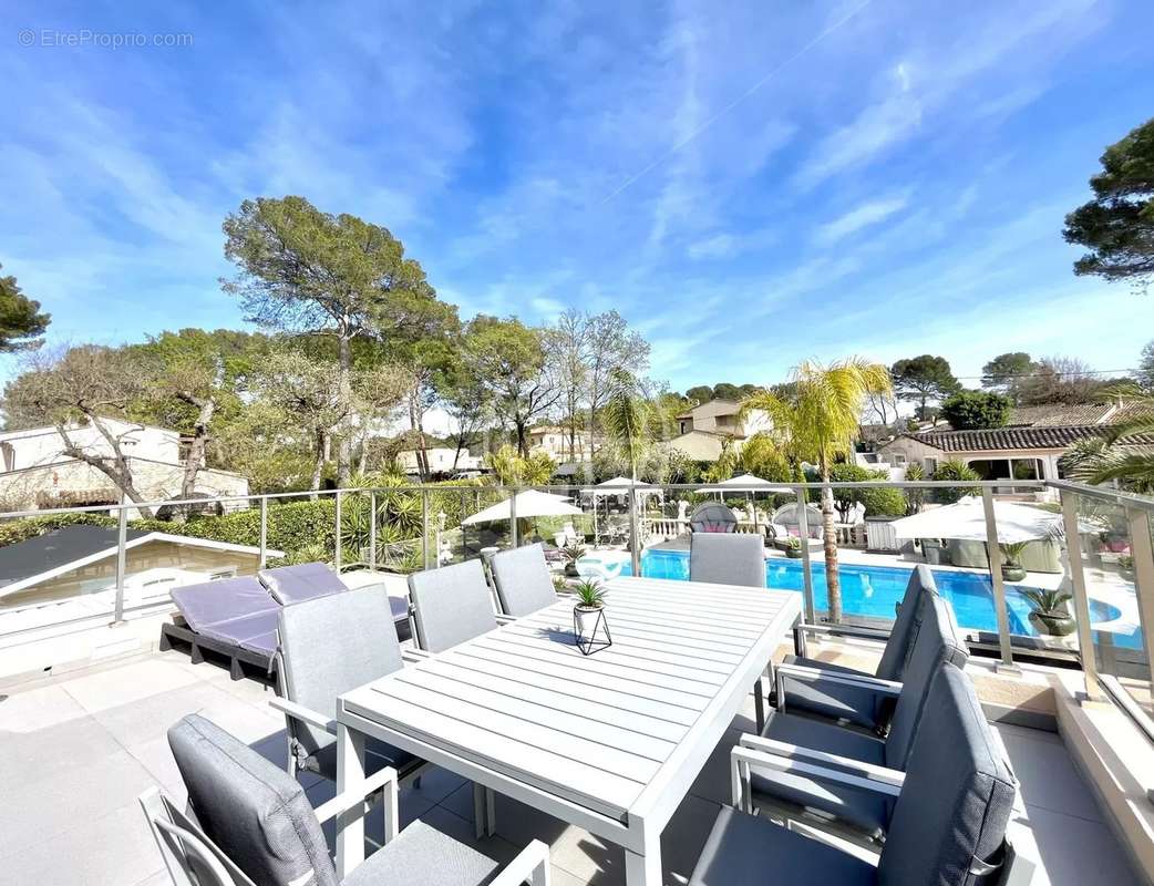 Maison à MOUANS-SARTOUX