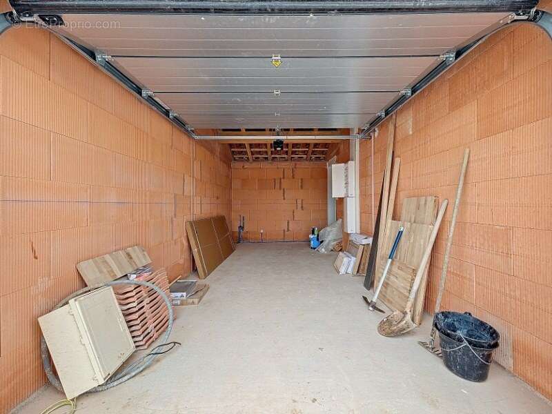 Maison à BIZE-MINERVOIS