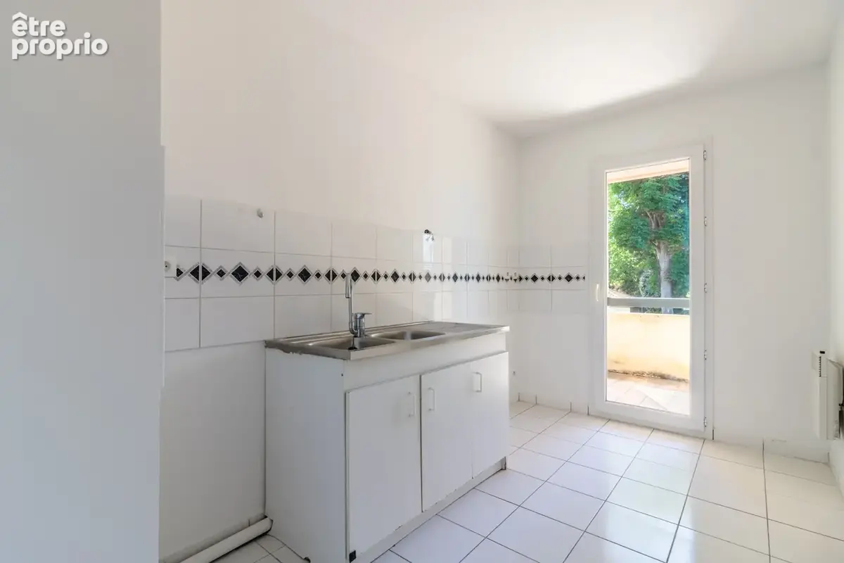 T2 lumineux avec terrasse ensoleillée - photo 8