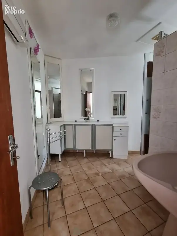 Belle maison en pierres avec grange - photo 10