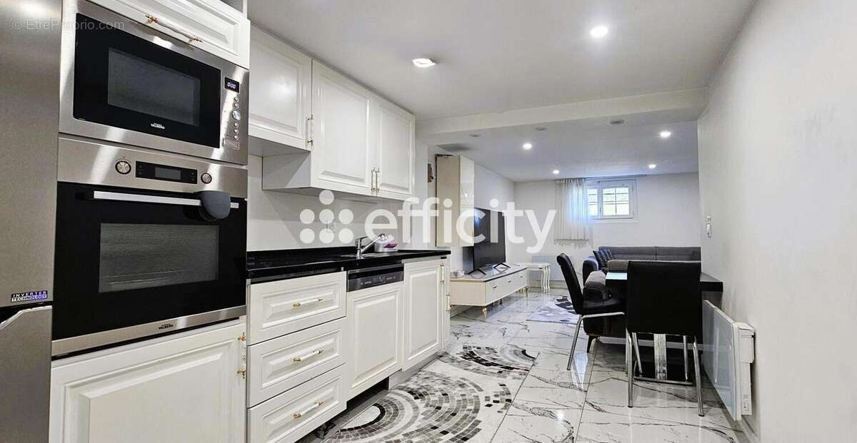 Maison à MONTFERMEIL