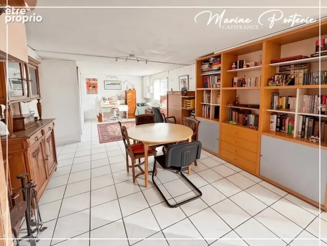 JÉGUN – 153 m² – 4 chambres – jardin – garage – de beaux volumes sur deux niveaux - photo 10