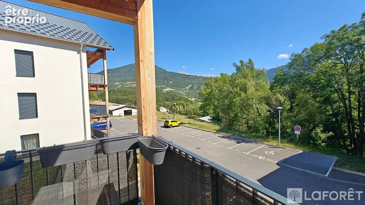 Appartement à EMBRUN