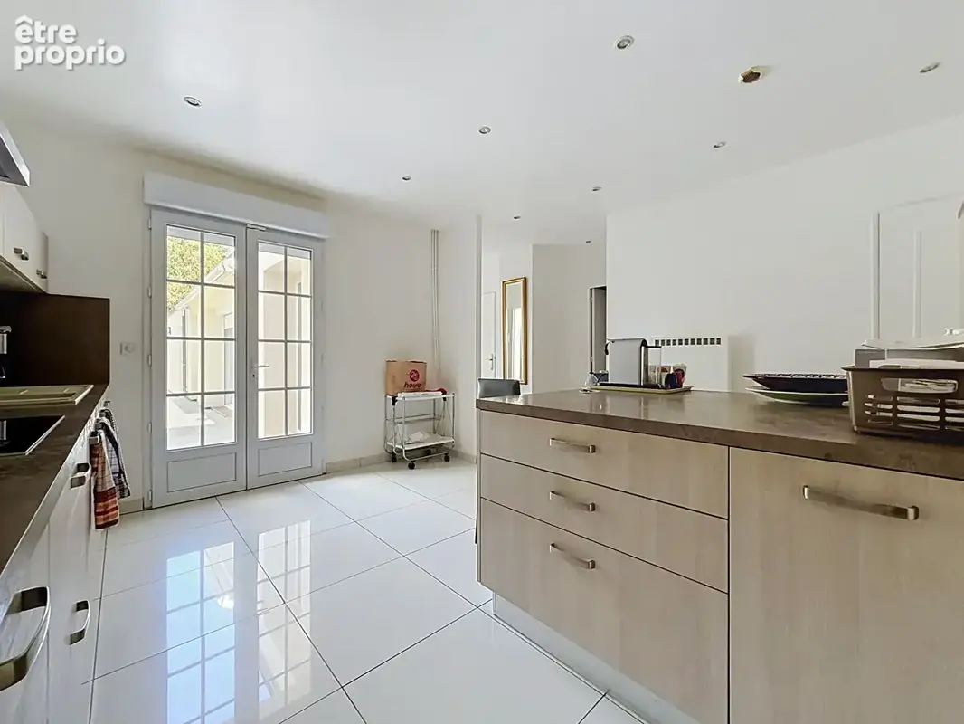 Maison 6 pièces 148 m² à vendre à Maurepas (78310) - photo 7