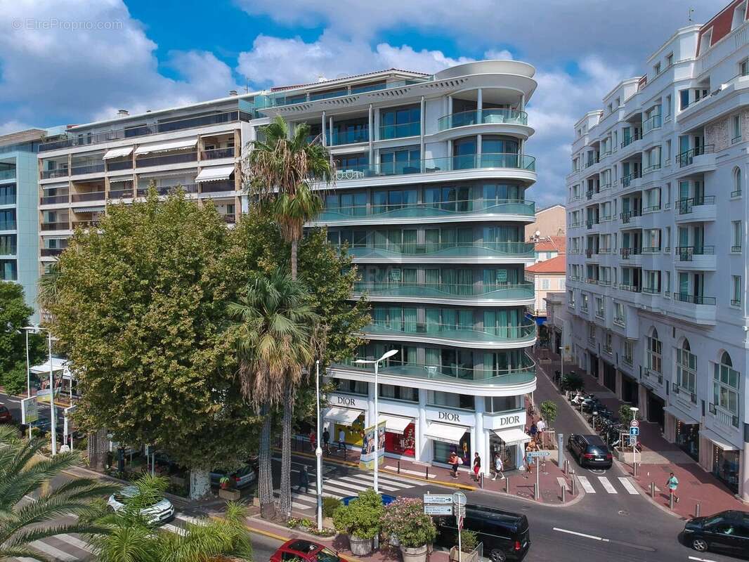 Grand Luxe au centre de Cannes en face du Palais des Festivals - photo 17