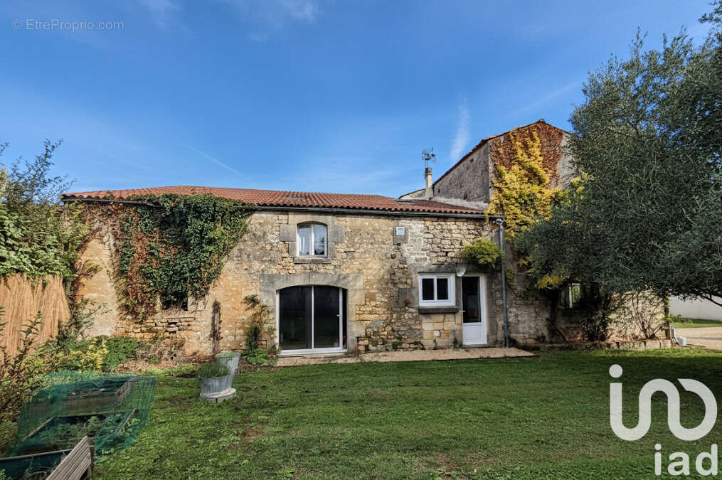 Photo 9 - Maison à BERCLOUX