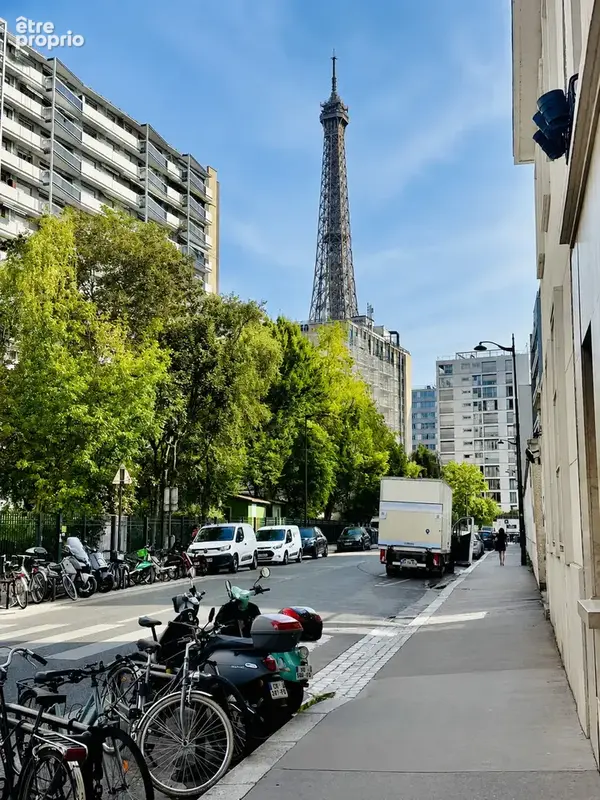 Appartement à PARIS-15E