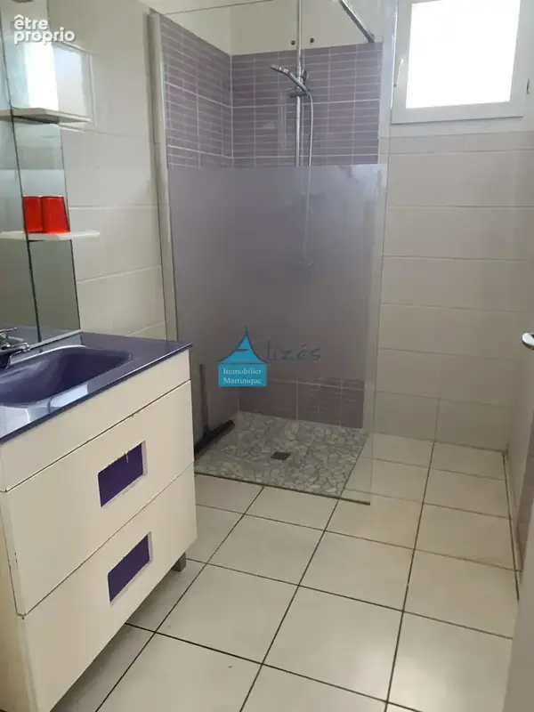Villa t4 avec piscine - lotissement calme au lamentin - photo 8