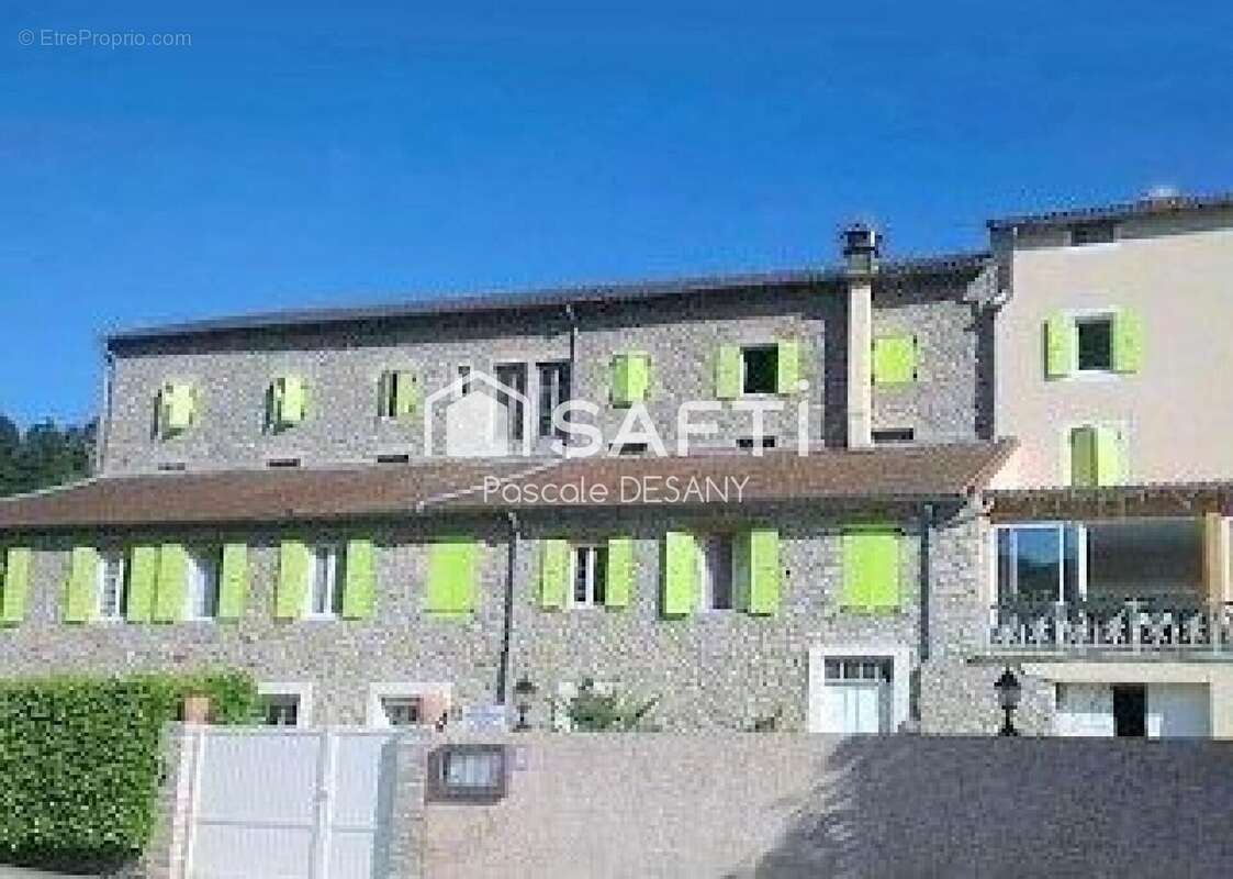 Photo 4 - Commerce à LAMASTRE