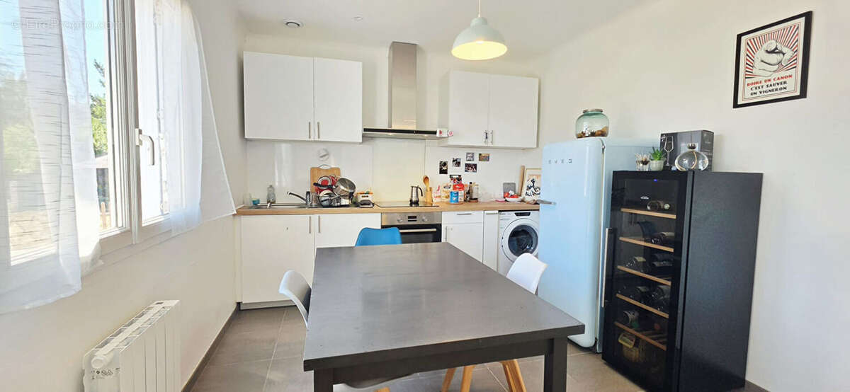 Maison de plain pied  2chambres de 51.5m², stationnement et terrain, idéal investisseurs en plein centre de Crossac - photo 3