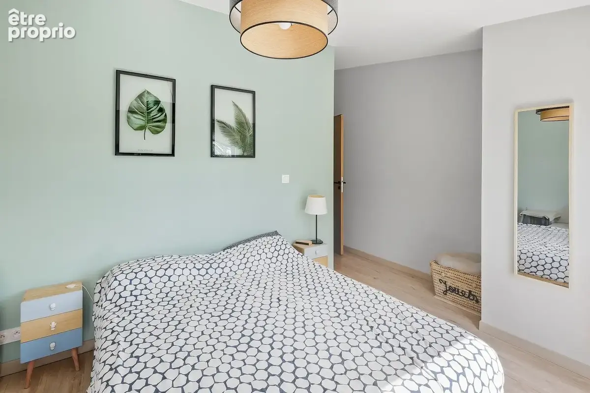 Chambre 2 avec dressing