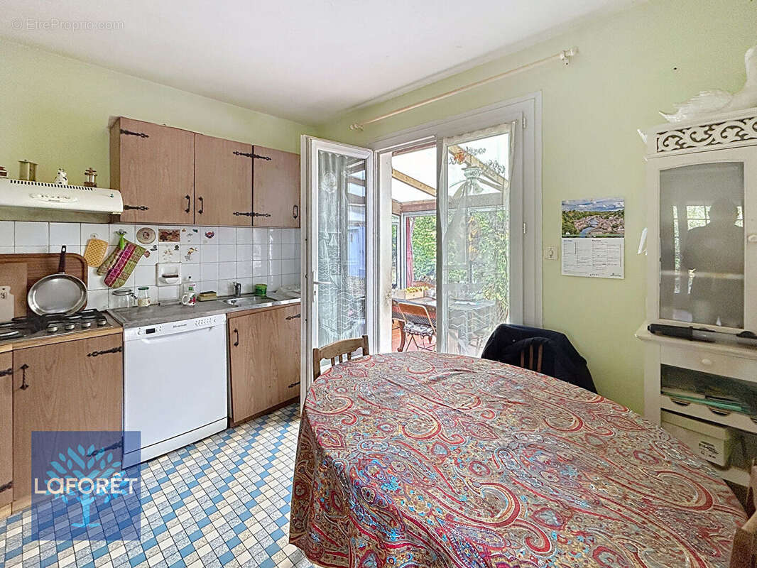 Maison à CHASNE-SUR-ILLET