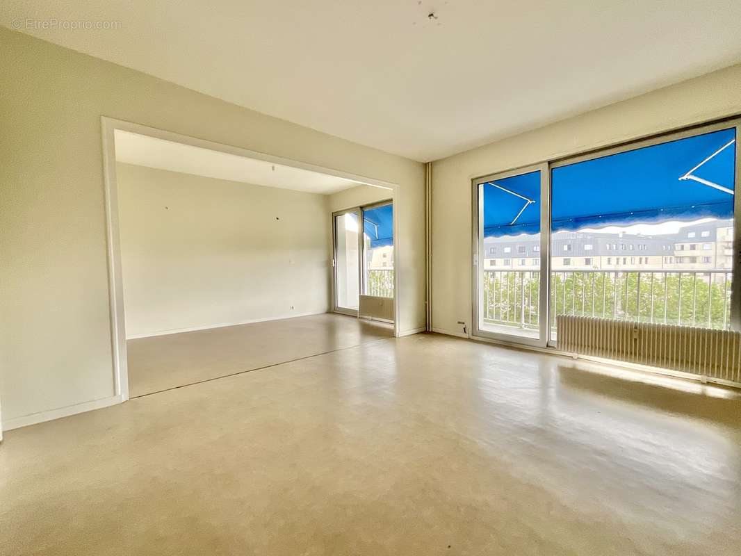 Appartement F4 75 m² Saint-Étienne - photo 2
