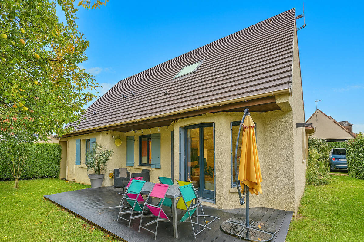 Maison à LA CHAPELLE-REANVILLE