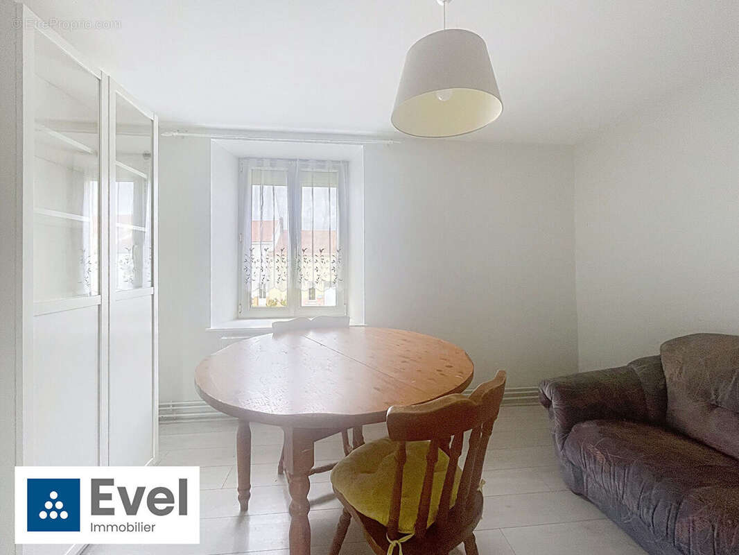 Maison à BENESTROFF