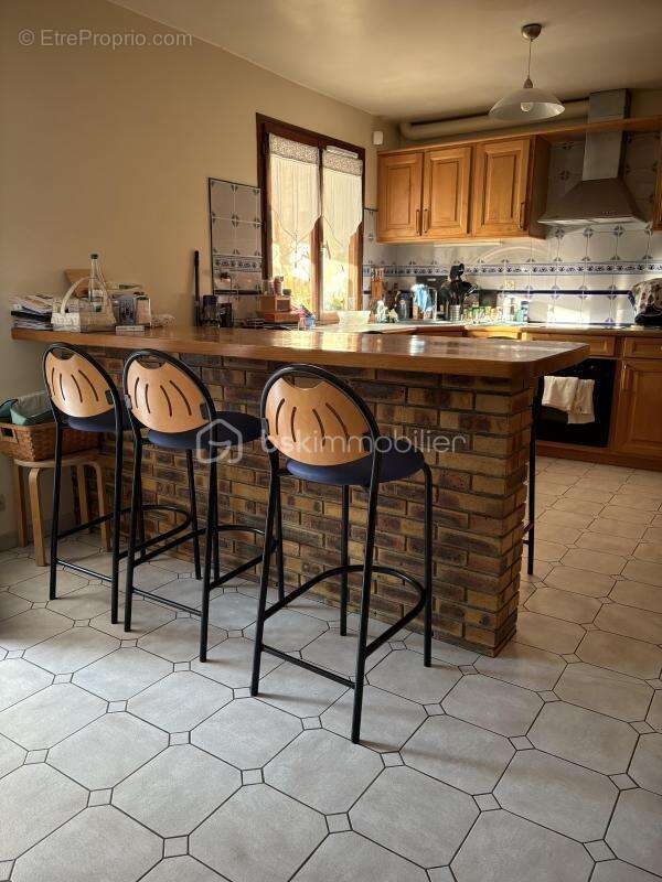 Maison à PARAY-VIEILLE-POSTE