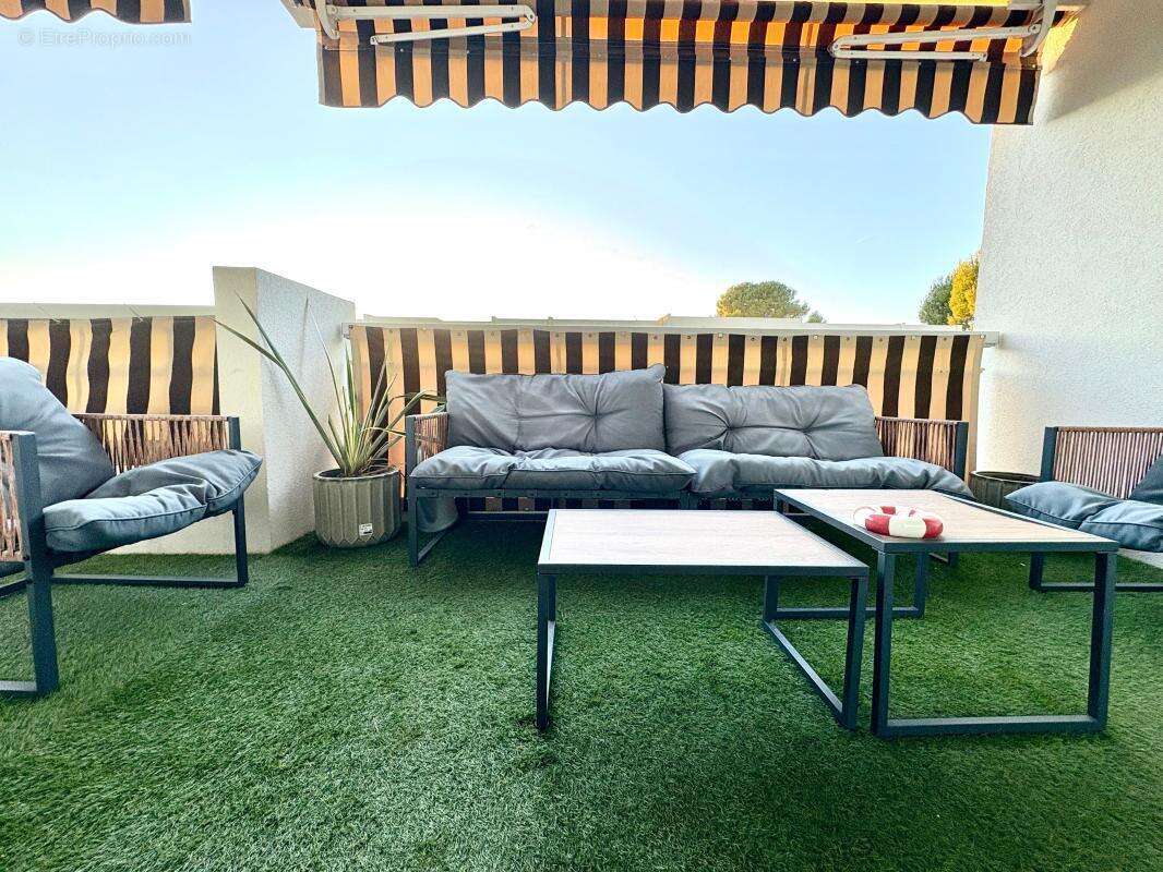 Appartement à LE CANNET