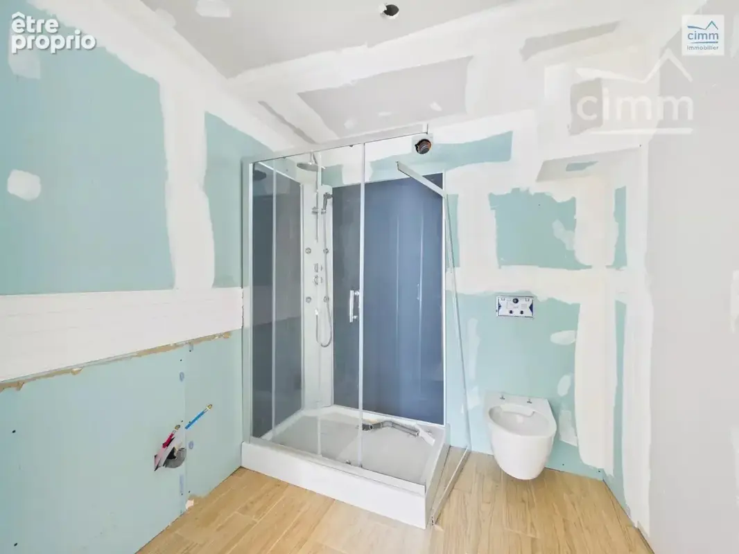 Maison de 314 m2 avec piscine et terrain de 1633 m2 - ST JUST - photo 18