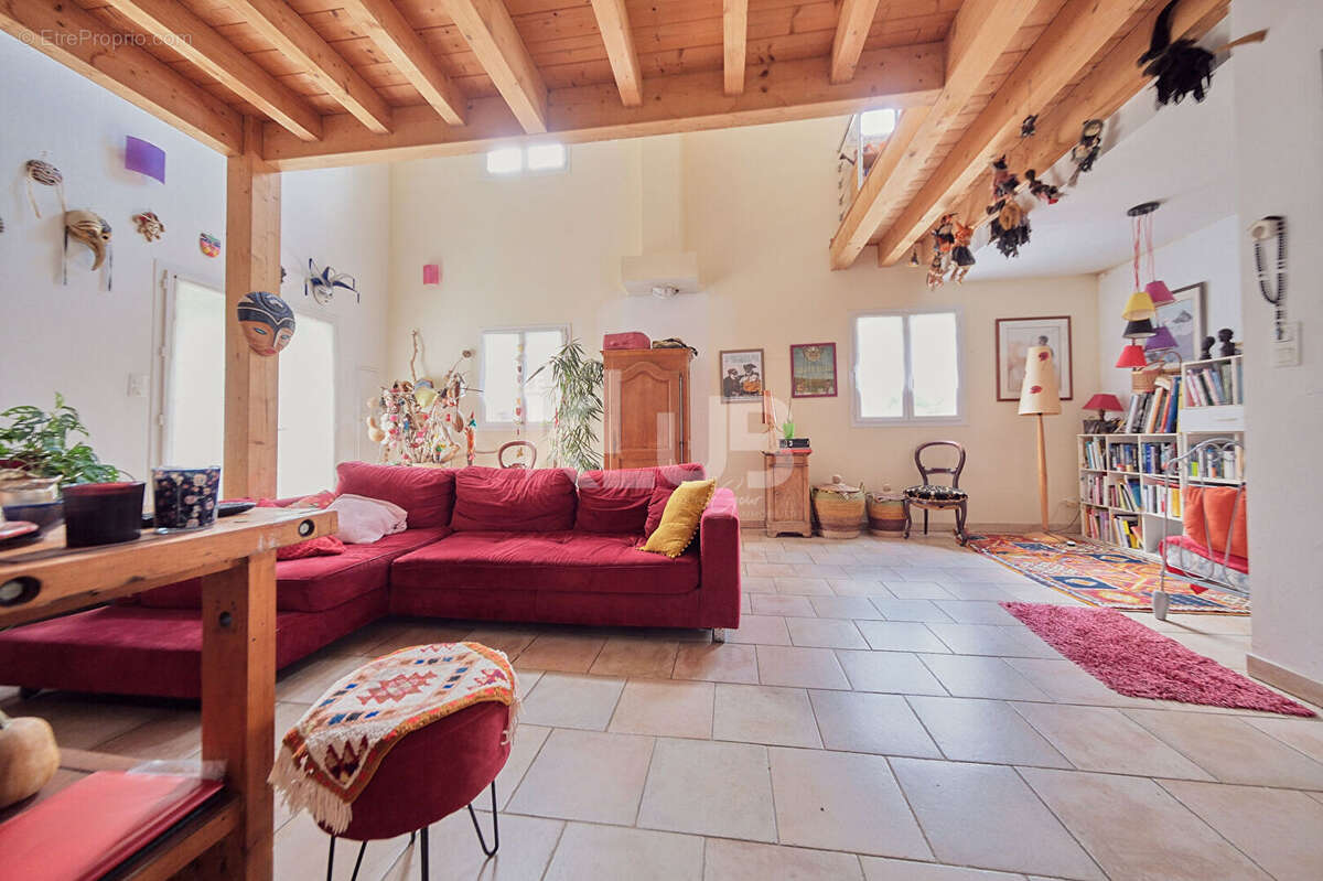 Maison à POGGIO-DI-VENACO