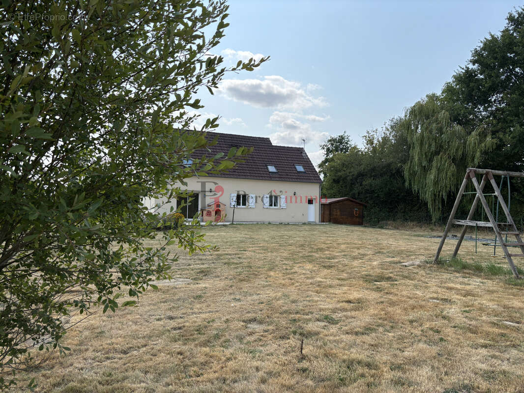 Maison contemporaine avec vie de plain-pied, sur 1 hectare de terrain    Secteur Bellême - photo 3