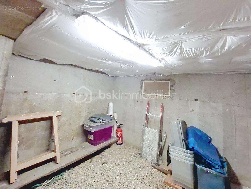 Maison à DONNEMARIE-DONTILLY