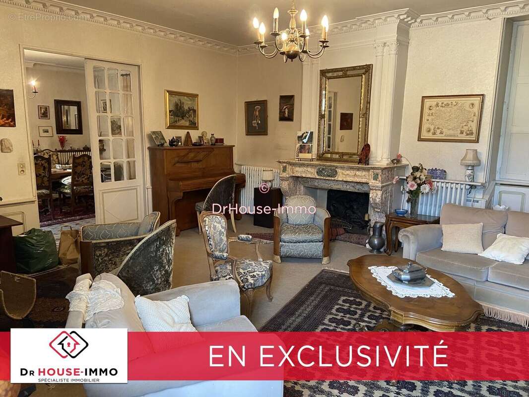 Maison 370 m² à Orsan  - photo 17