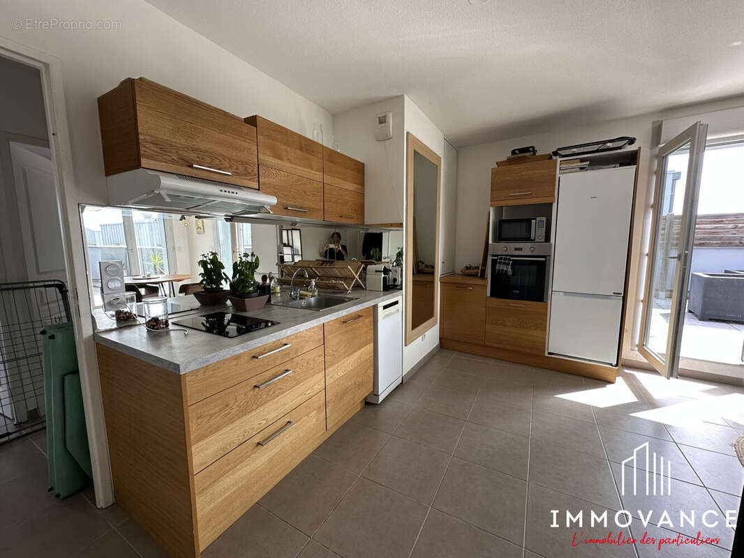 Appartement à CASTELNAU-LE-LEZ