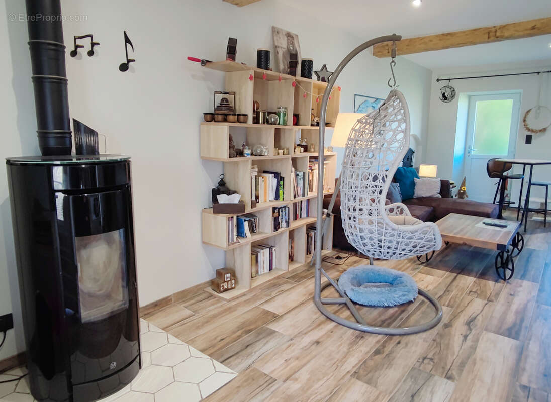 Maison avec gîte, piscine, jardin constructible et garage - photo 6