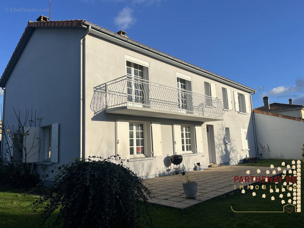 Maison à POMPAIRE
