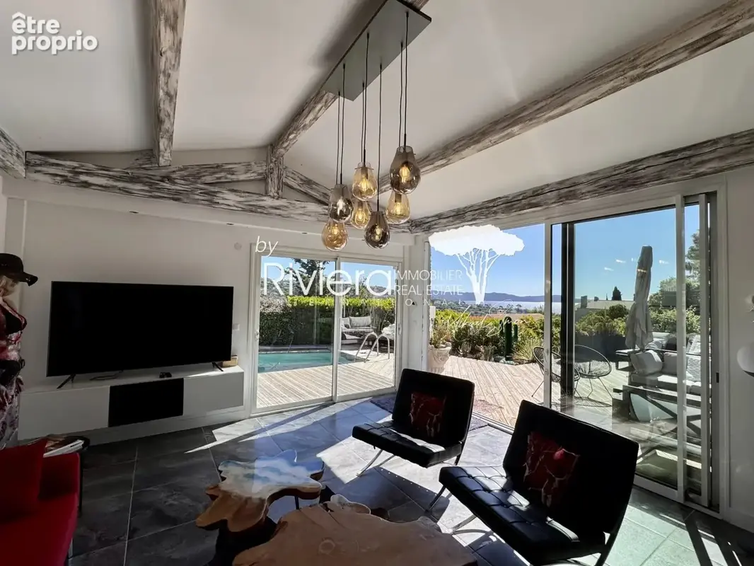 CAVALAIRE - Superbe villa contemporaine  - 5 chambres - bell - photo 10