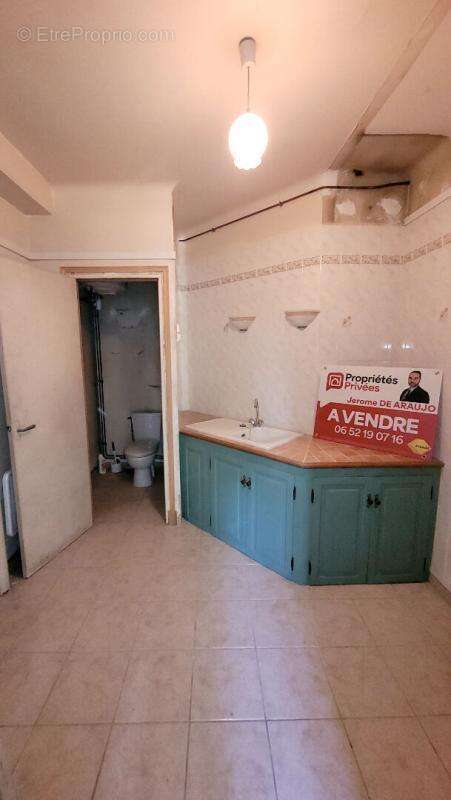 Appartement à PARIS-14E