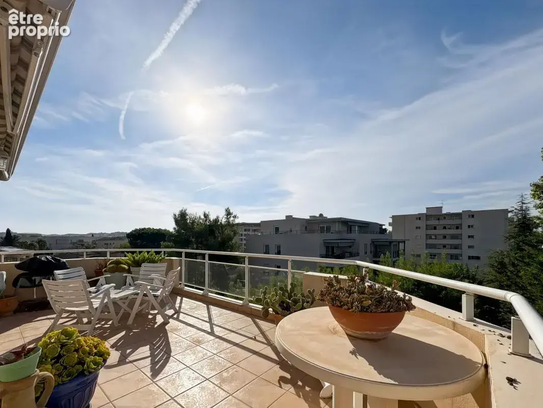 Appartement à vendre t4 72m² terrasse double garage - photo 2