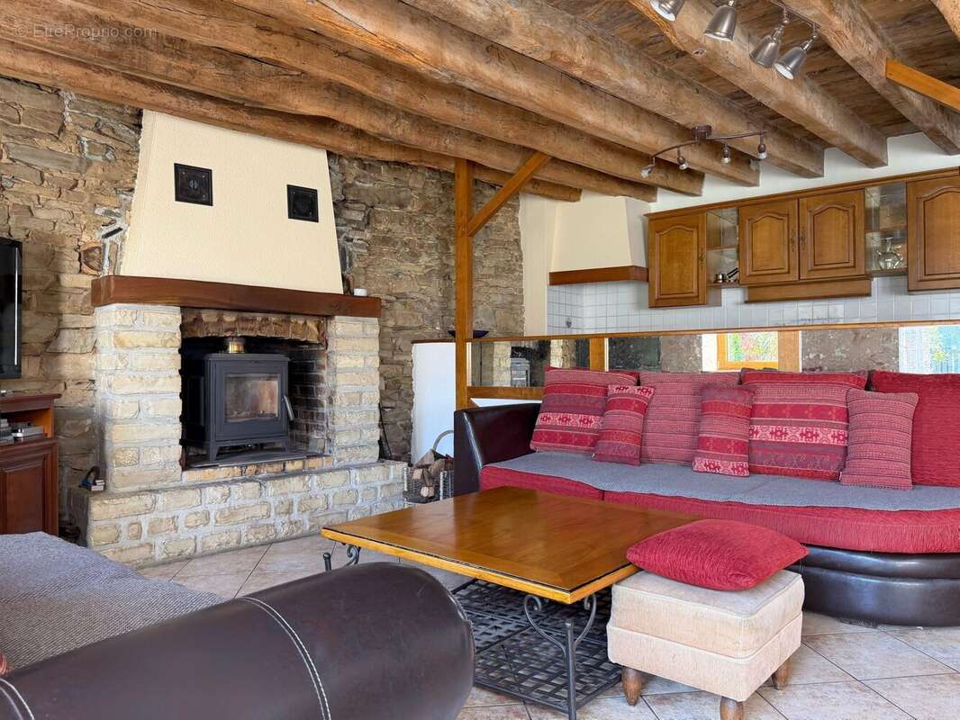 Maison à BAIN-DE-BRETAGNE