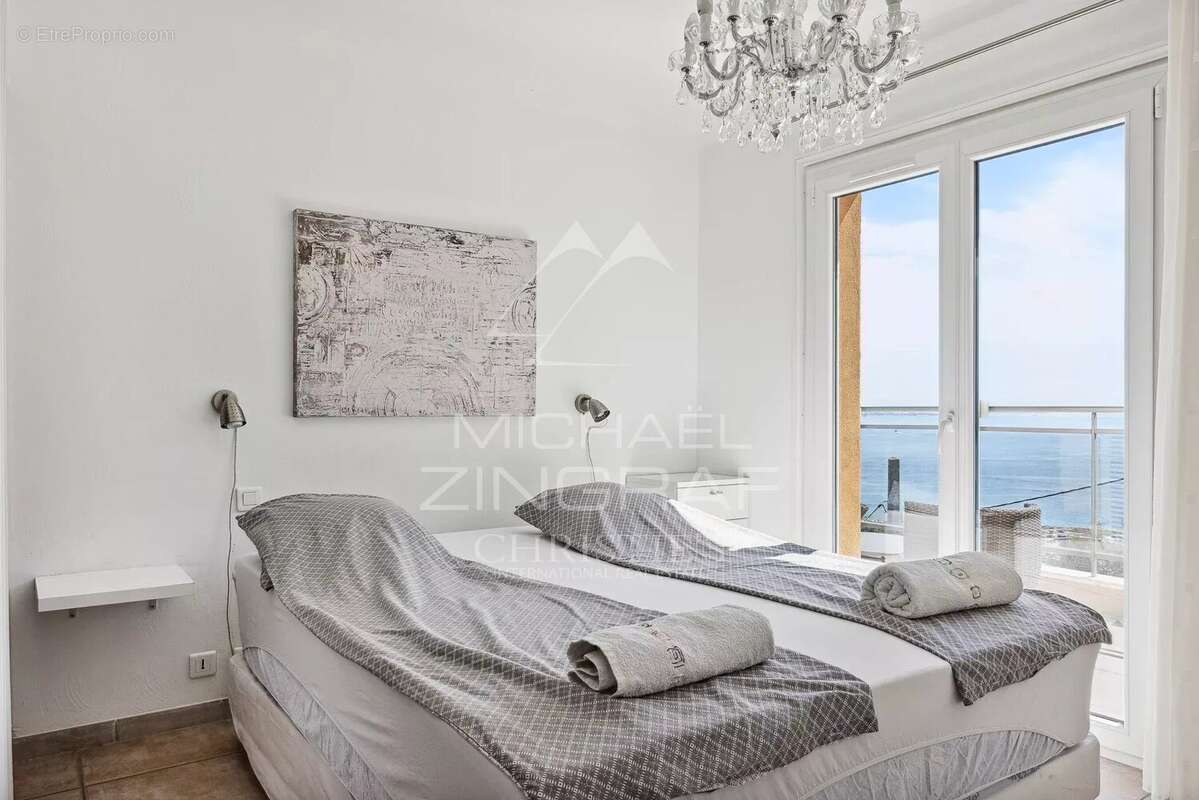 Proche Cannes - Théoule-Sur-Mer - Élégante maison familiale avec vue mer - photo 8