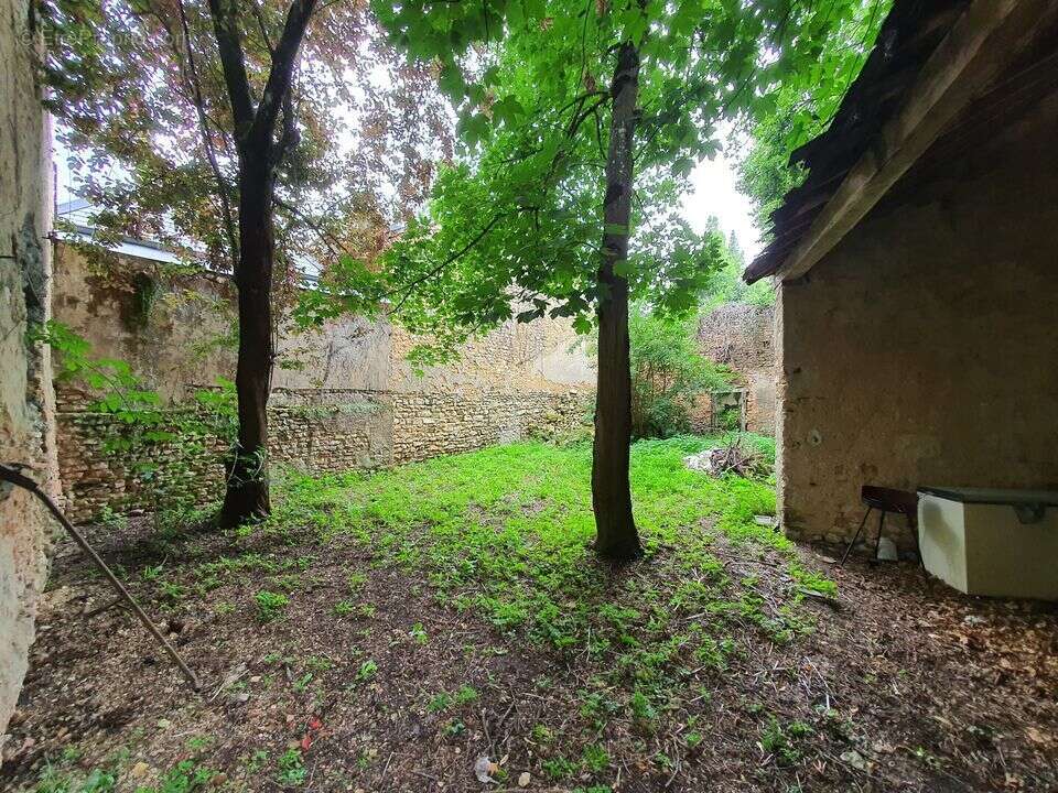 Maison à REUILLY