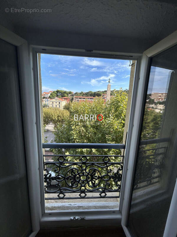 Vu obélisque du salon - Appartement à PORT-VENDRES