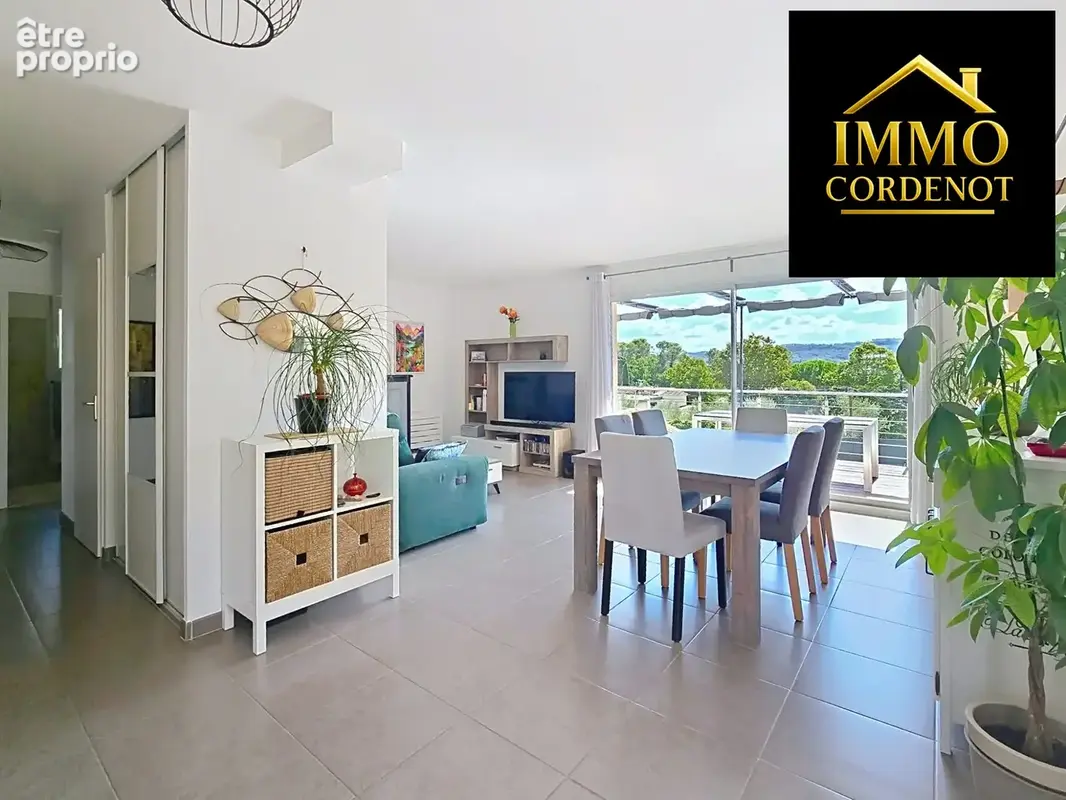 Photo Maison à Brignoles au prix de 355 500€