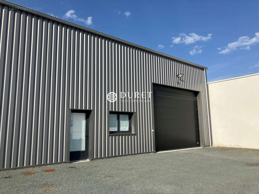 Commerce à SAINT-GILLES-CROIX-DE-VIE