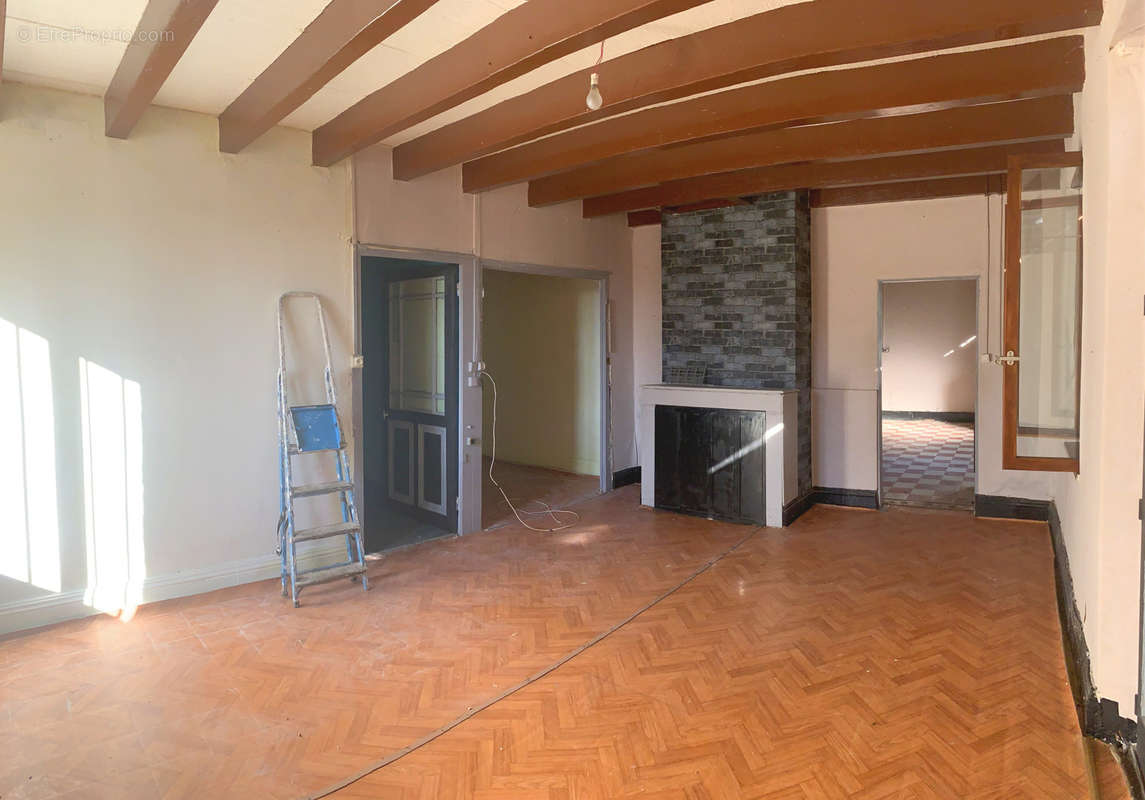 Maison à SAINT-BONNET-EN-BRESSE