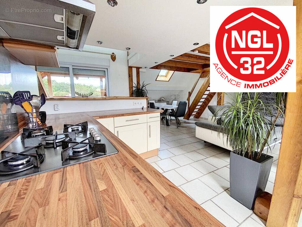 Appartement à MESIGNY