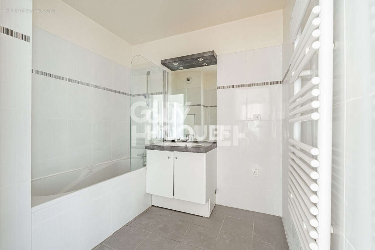 Appartement à ASNIERES-SUR-SEINE