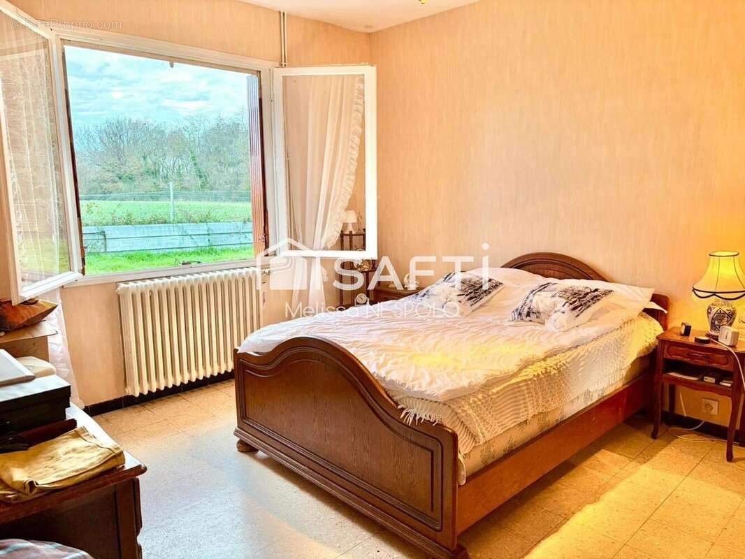 Photo 4 - Maison à SAINTE-FOY-DE-PEYROLIERES