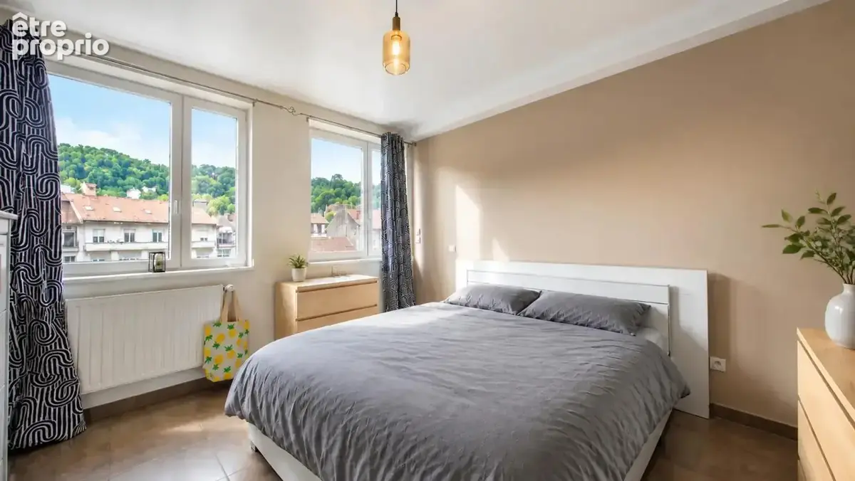Appartement 4 pièces de 72 m² à Longwy - photo 5