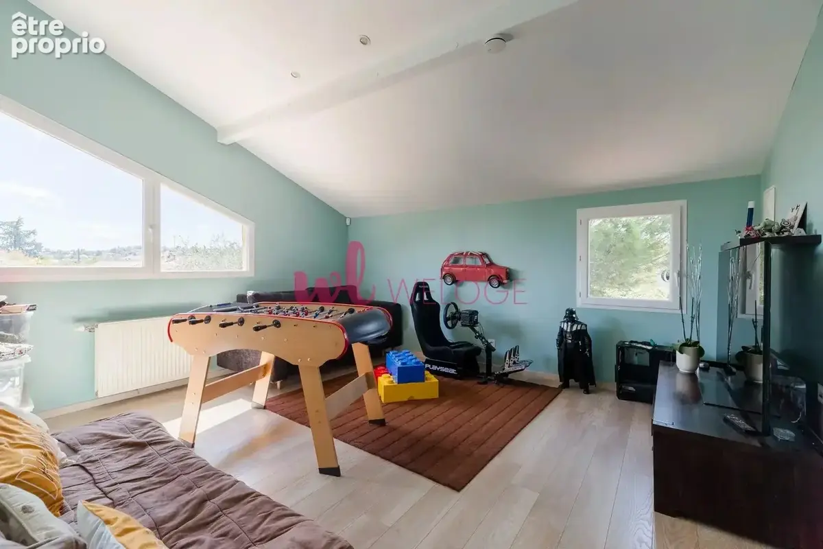Villa familiale 6 pièces avec piscine- Secteur résidentiel -Pusignan - photo 10