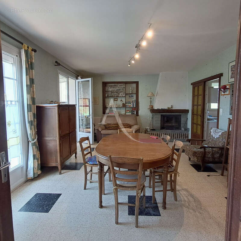 Maison Vitry Aux Loges - photo 4
