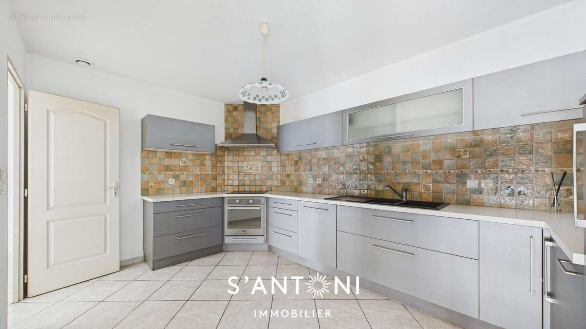 Maison à PUISSALICON